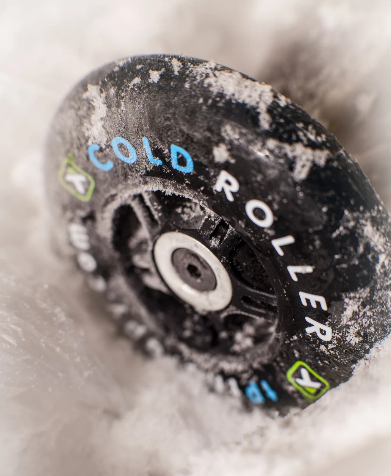 Rodillo Miofascial Trigger Point Cold - Fitshop Rodillo Miofascial Trigger Point Cold - Fitshop -Deporte Fitness Tienda 3 cold roller freezers 1600