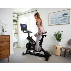 Bicicleta Indoor S10i NordicTrack (2021) - Fitshop 6 Bicicleta Indoor S10i NordicTrack (2021) - Fitshop -Deporte Fitness Tienda NT NTEX03121 S10i 04 1600