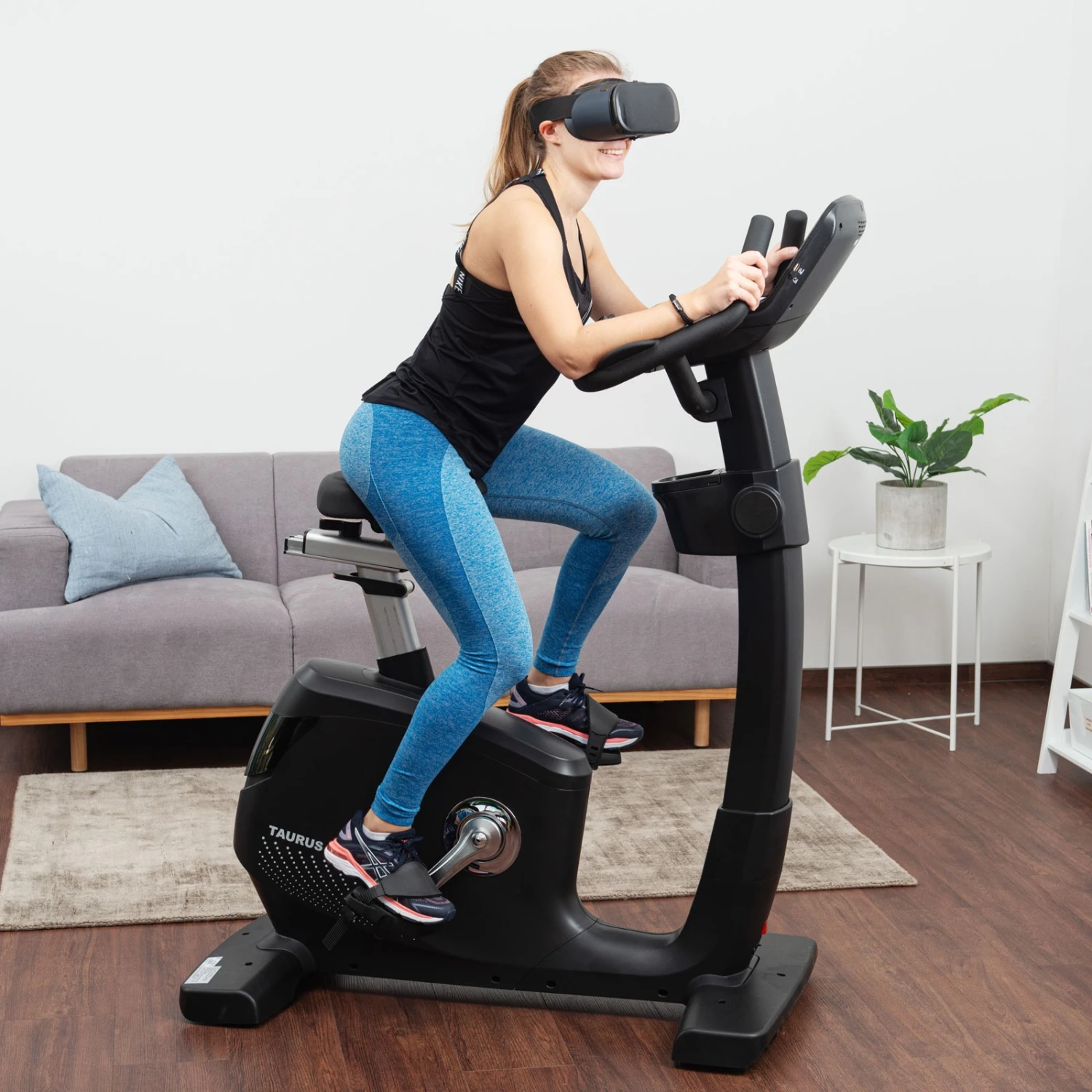 HOLOFIT VR Fitness App 3 Meses - Fitshop HOLOFIT VR Fitness App 3 Meses - Fitshop -Deporte Fitness Tienda holodia 01 1600