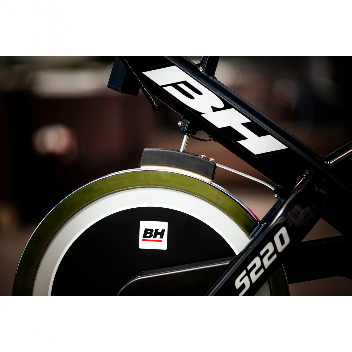 Bicicleta Indoor BH Fitness Mycron S220 - Fitshop Bicicleta Indoor BH Fitness Mycron S220 - Fitshop -Deporte Fitness Tienda s220 3 1600